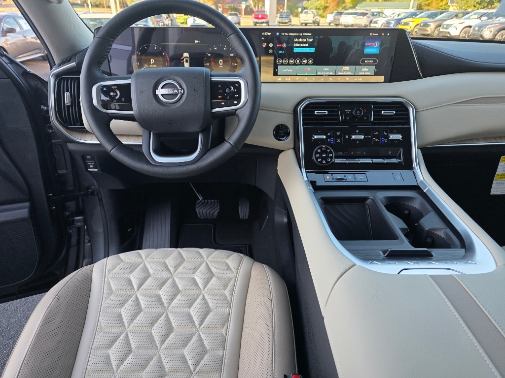 2026 Nissan Armada Platinum - Photo 16