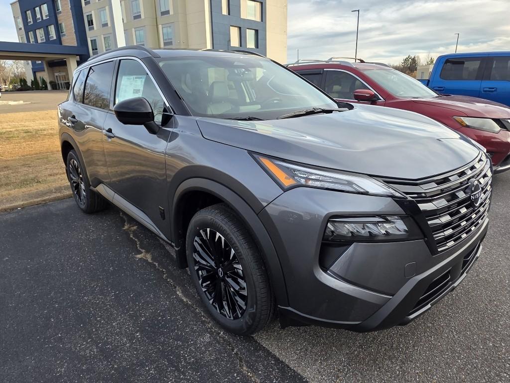 2026 Nissan Rogue SV's photo