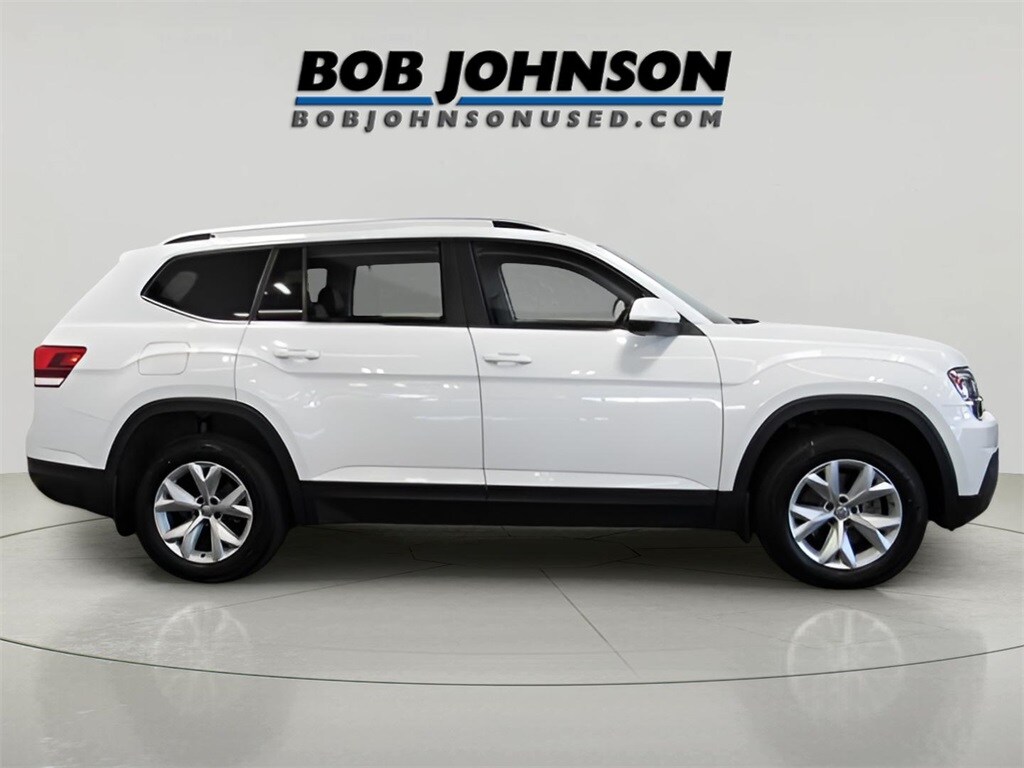 2018 Volkswagen Atlas V6 SE Technology photo 3