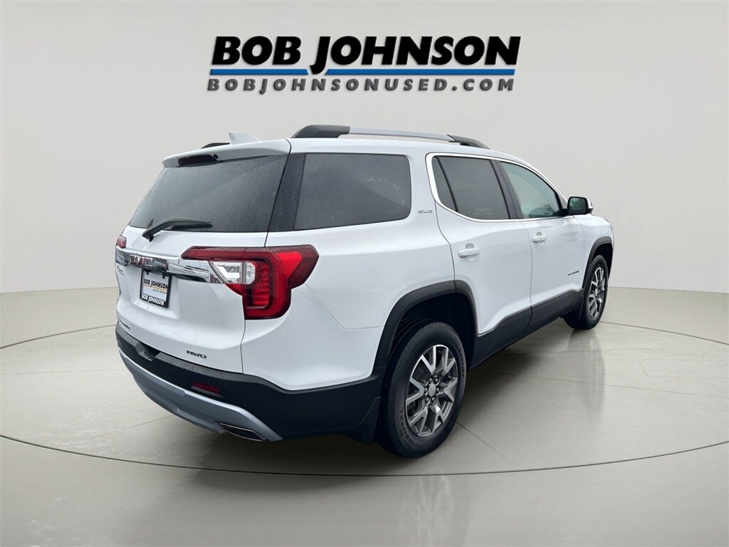 2022 Gmc Acadia SLE photo 3