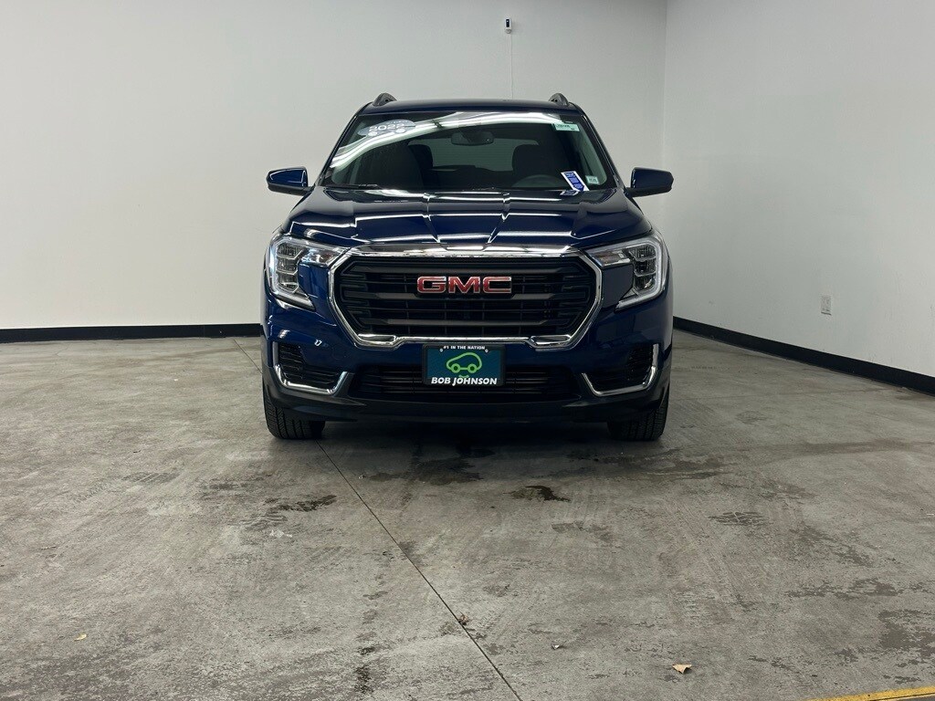 2022 Gmc Terrain SLE photo 4