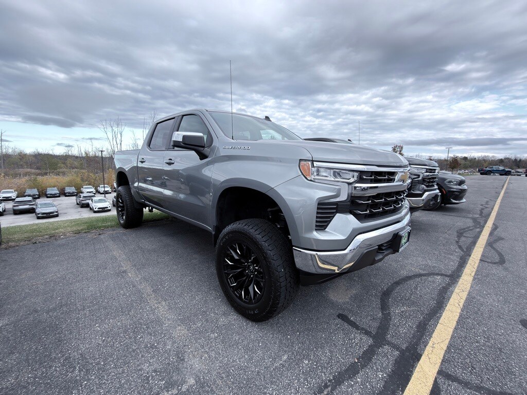 Used 2025 Chevrolet Silverado 1500 LT Truck