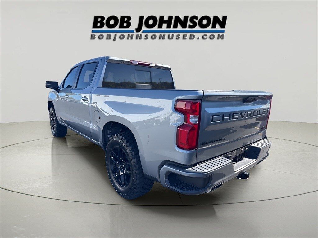 2024 Chevrolet Silverado 1500 RST photo 4
