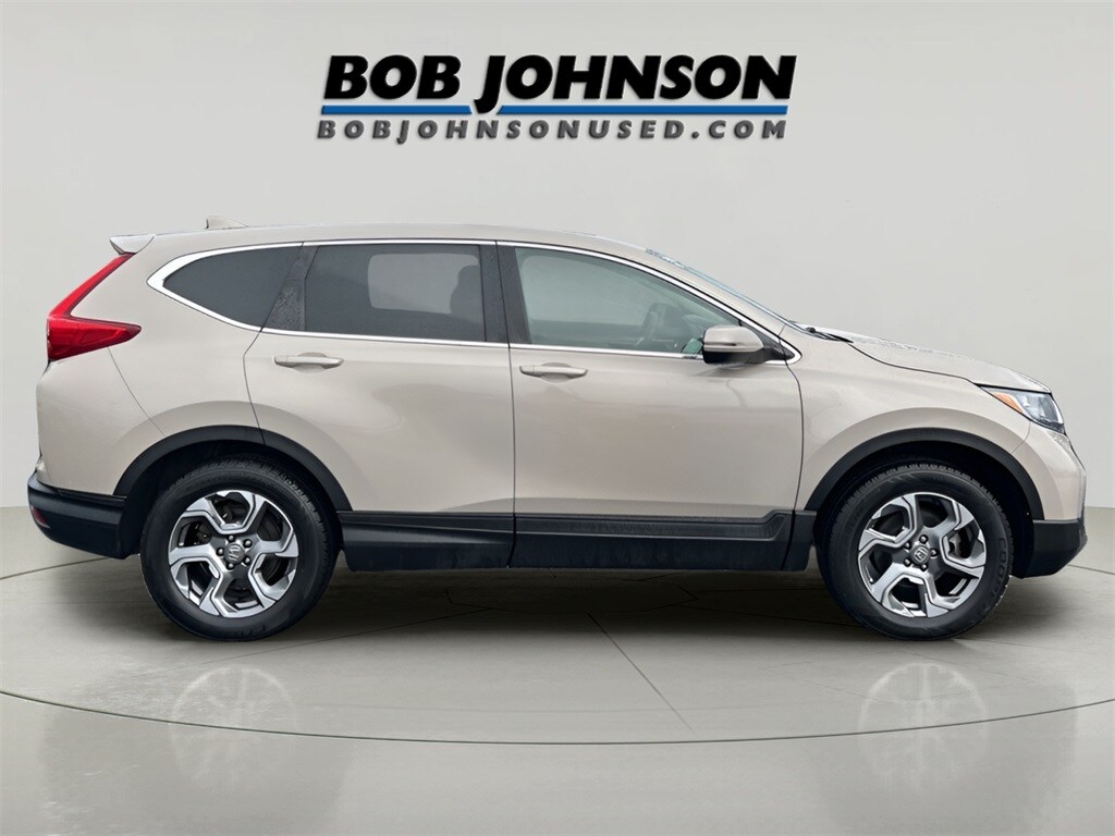 2017 Honda CR-V EX photo 2