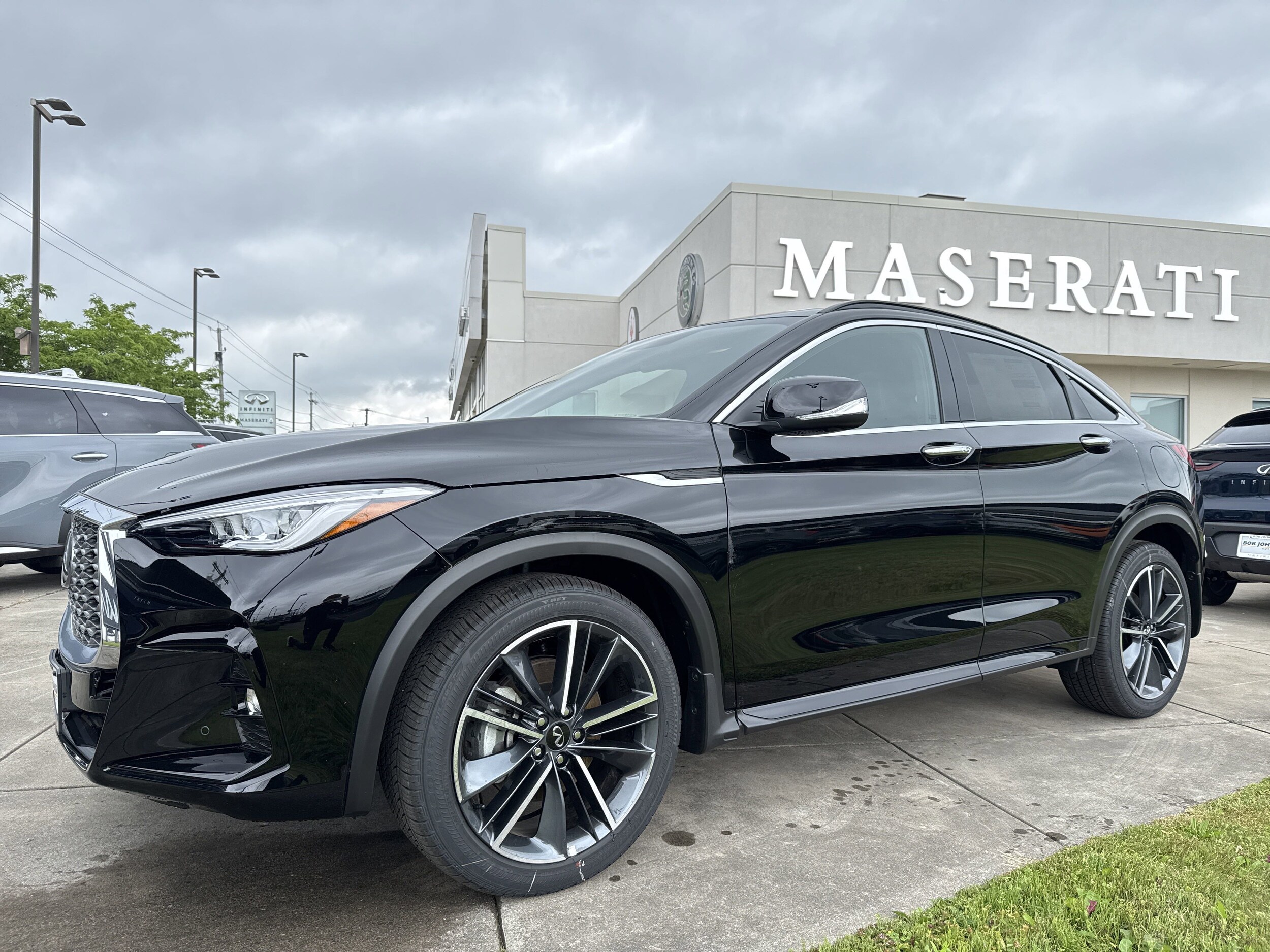 2025 Infiniti QX55 Essential photo 3