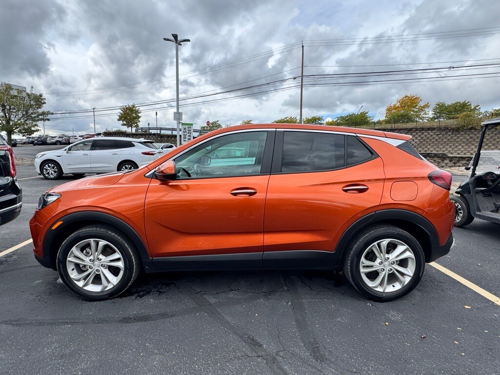 2022 Buick Encore GX Preferred photo 3