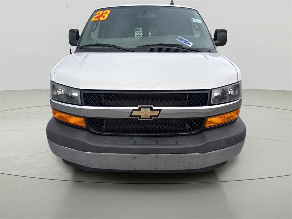 2023 Chevrolet Express 2500 Work Van Cargo photo 2