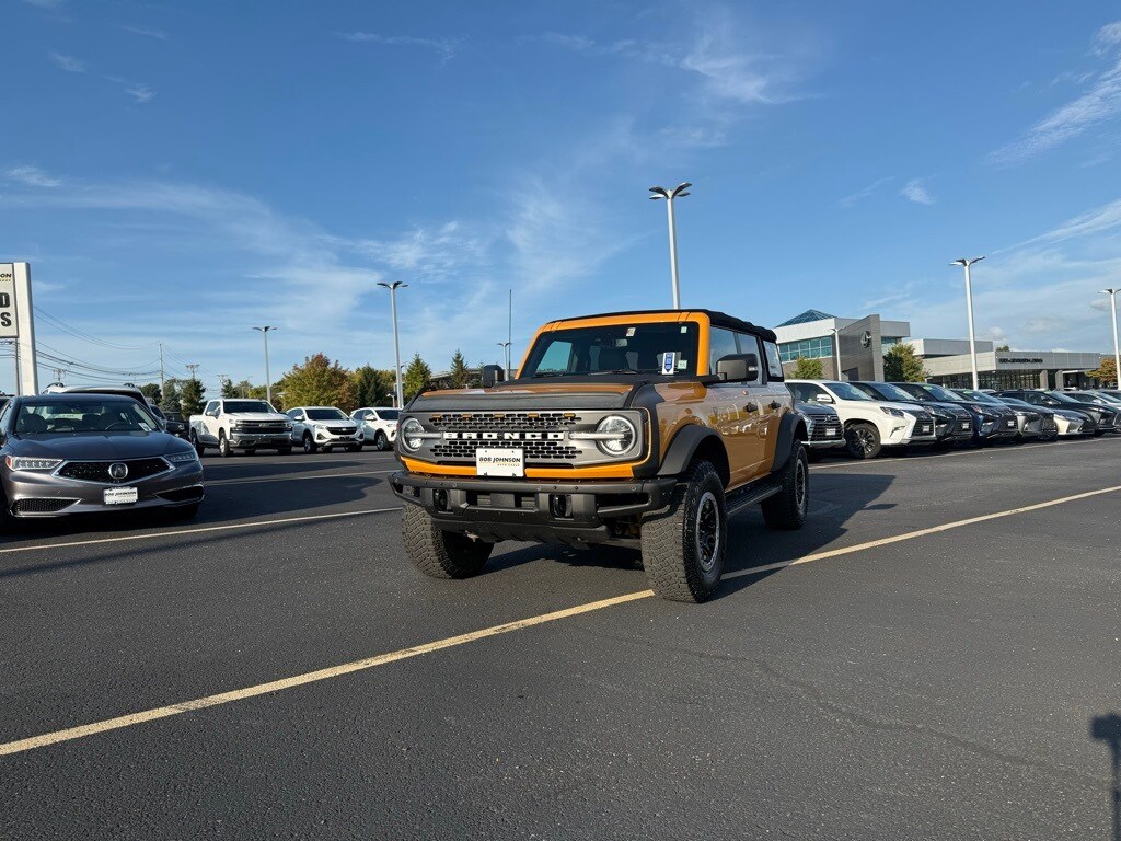 2022 Ford Bronco Badlands photo 3