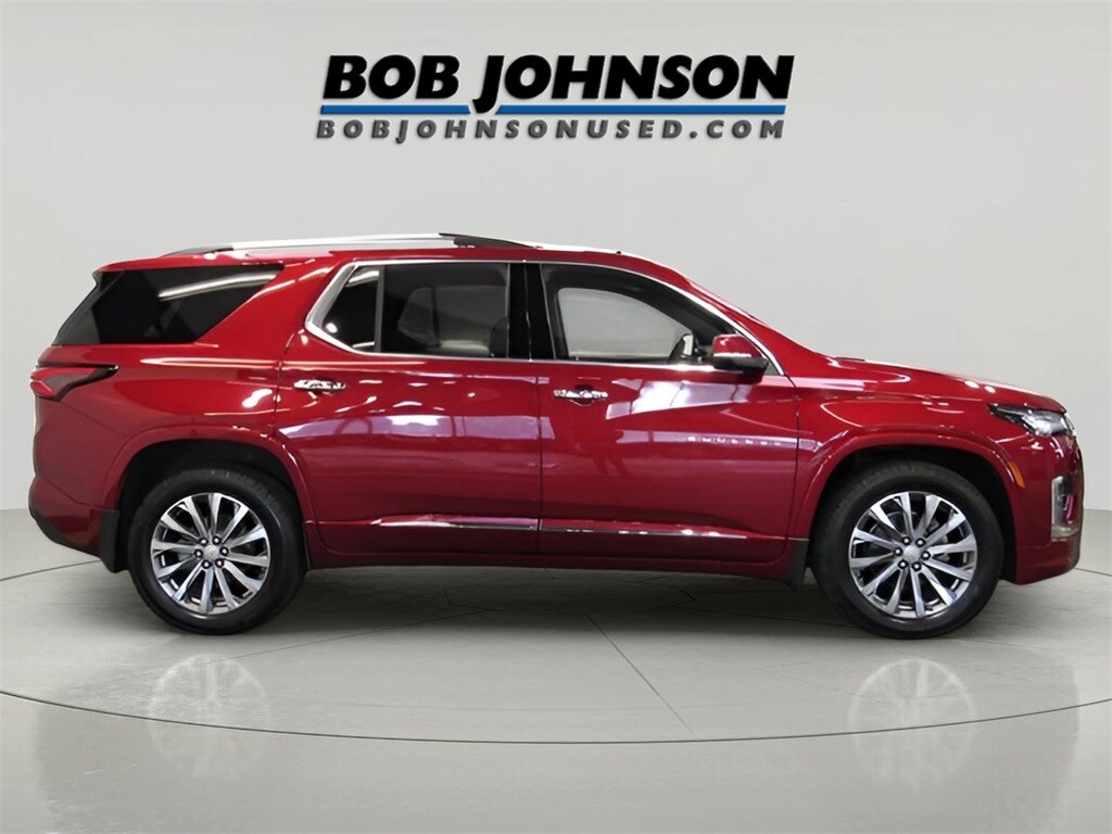 Used 2023 Chevrolet Traverse Premier SUV