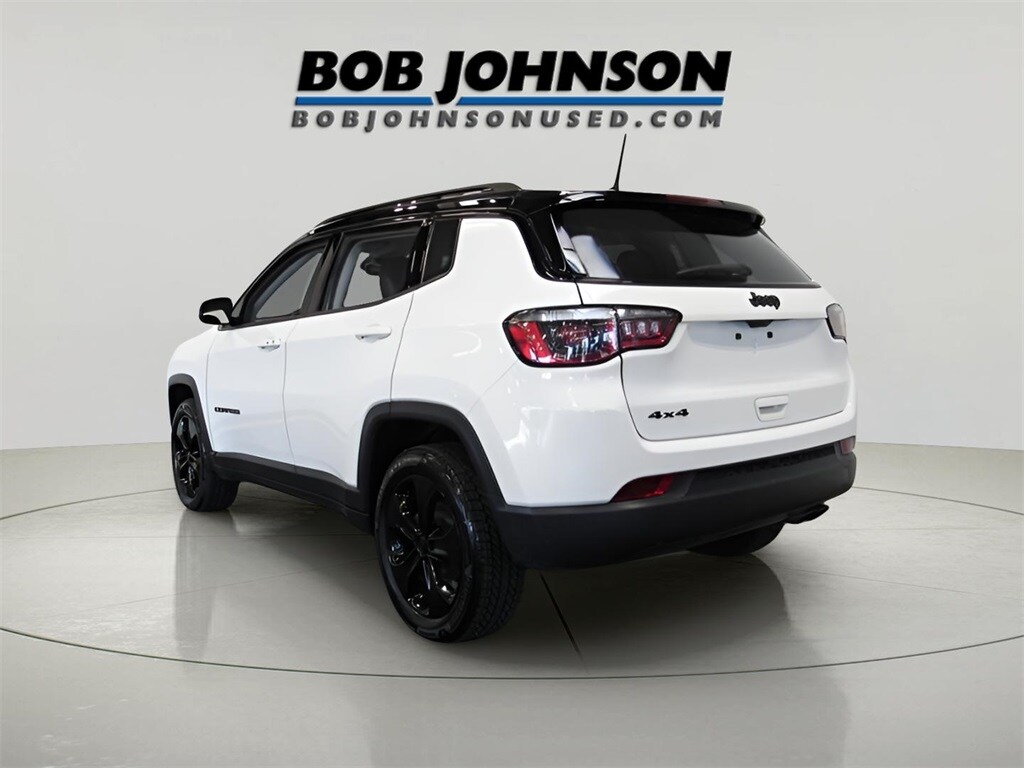 2020 Jeep Compass Altitude photo 2