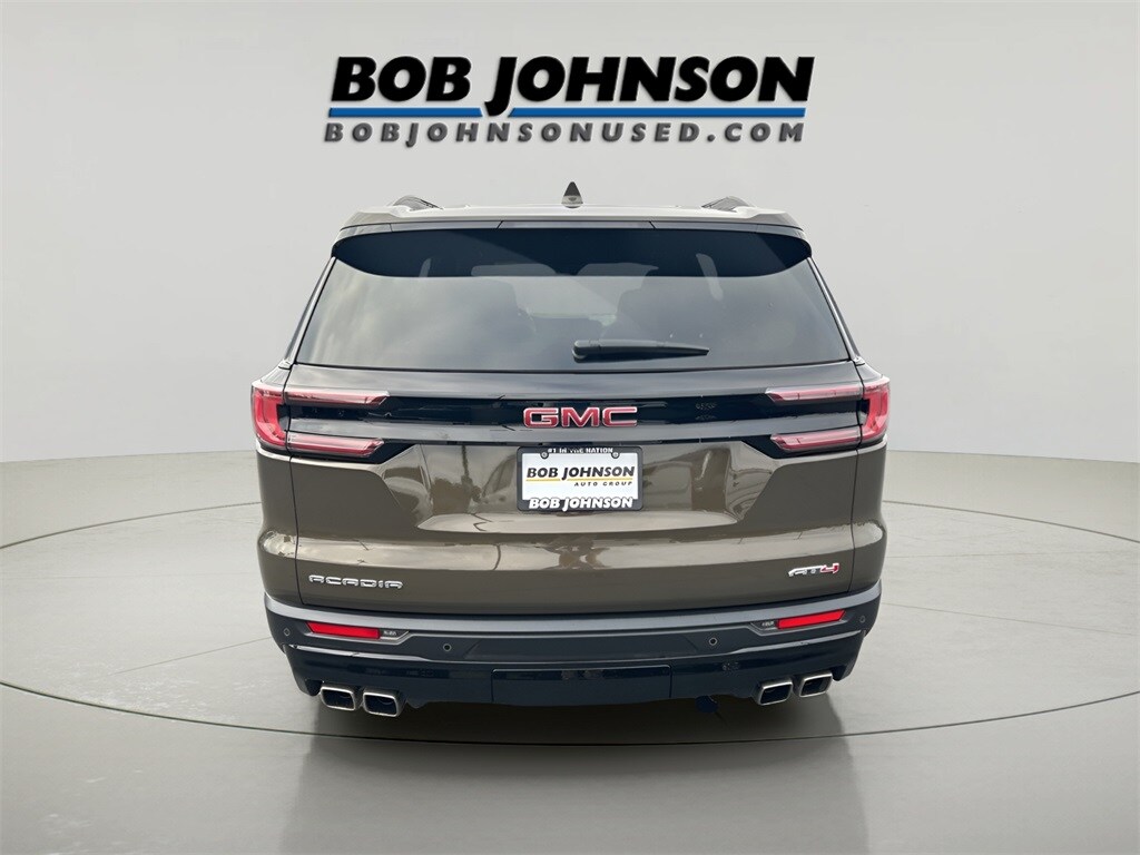 2024 Gmc Acadia AT4 photo 4