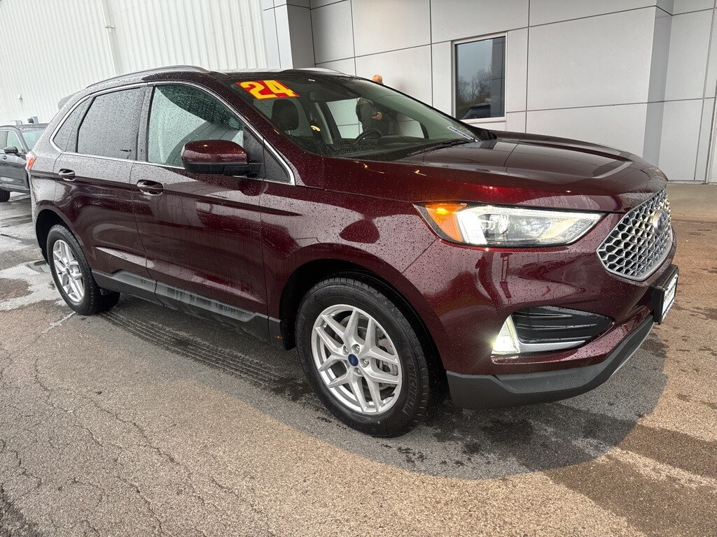 Used 2024 Ford Edge SEL SUV