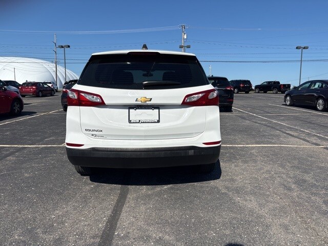2019 Chevrolet Equinox LS photo 4