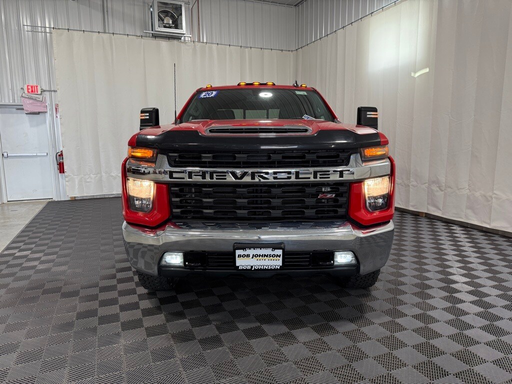 2020 Chevrolet Silverado 2500HD LT photo 4