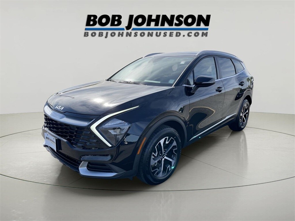 2023 Kia Sportage EX photo 2