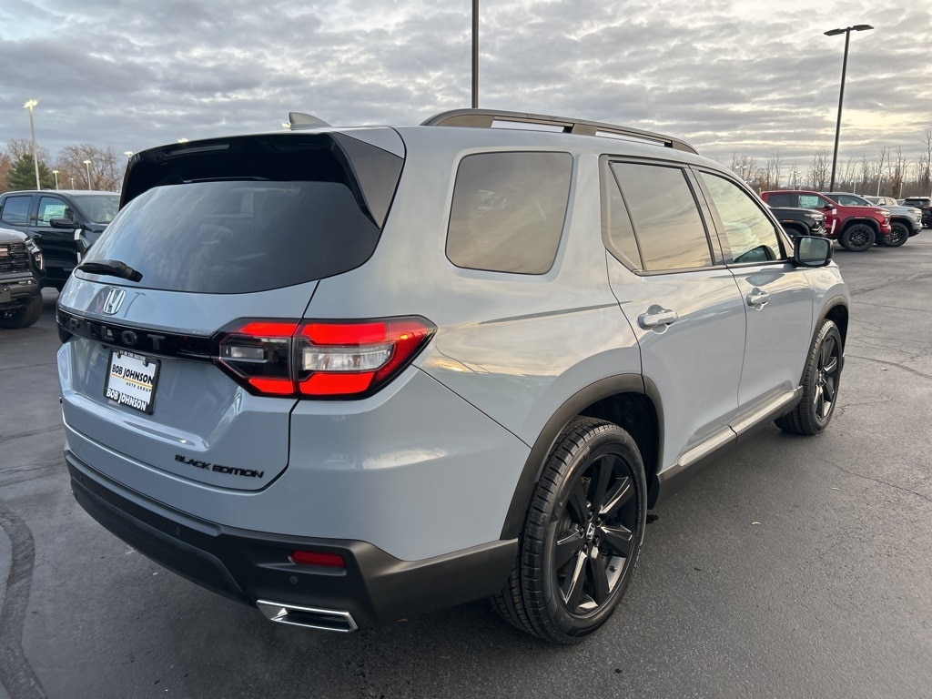 Certified 2025 Honda Pilot Black Edition SUV
