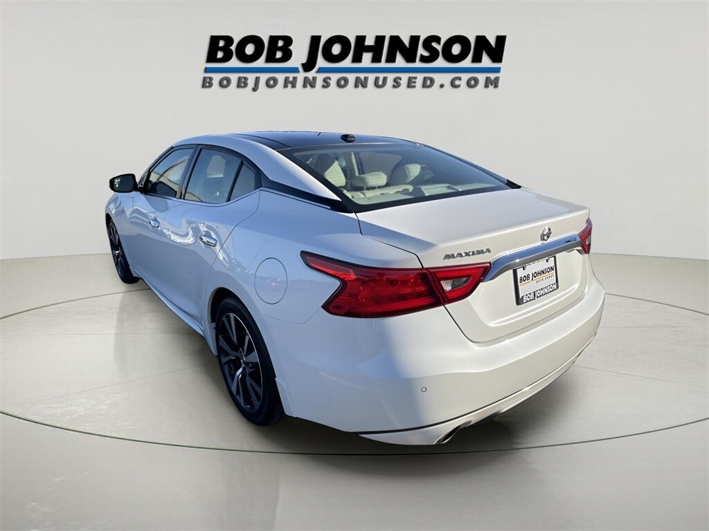 2017 Nissan Maxima SL photo 4