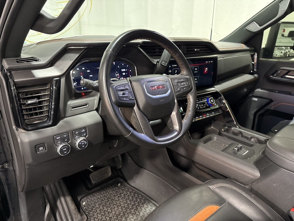 Used 2025 GMC Sierra 2500HD AT4 Truck