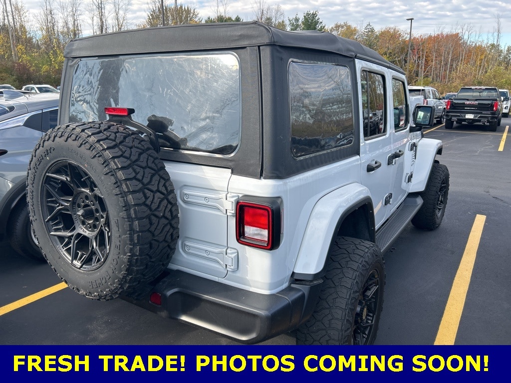 Certified 2022 Jeep Wrangler Unlimited Sahara SUV