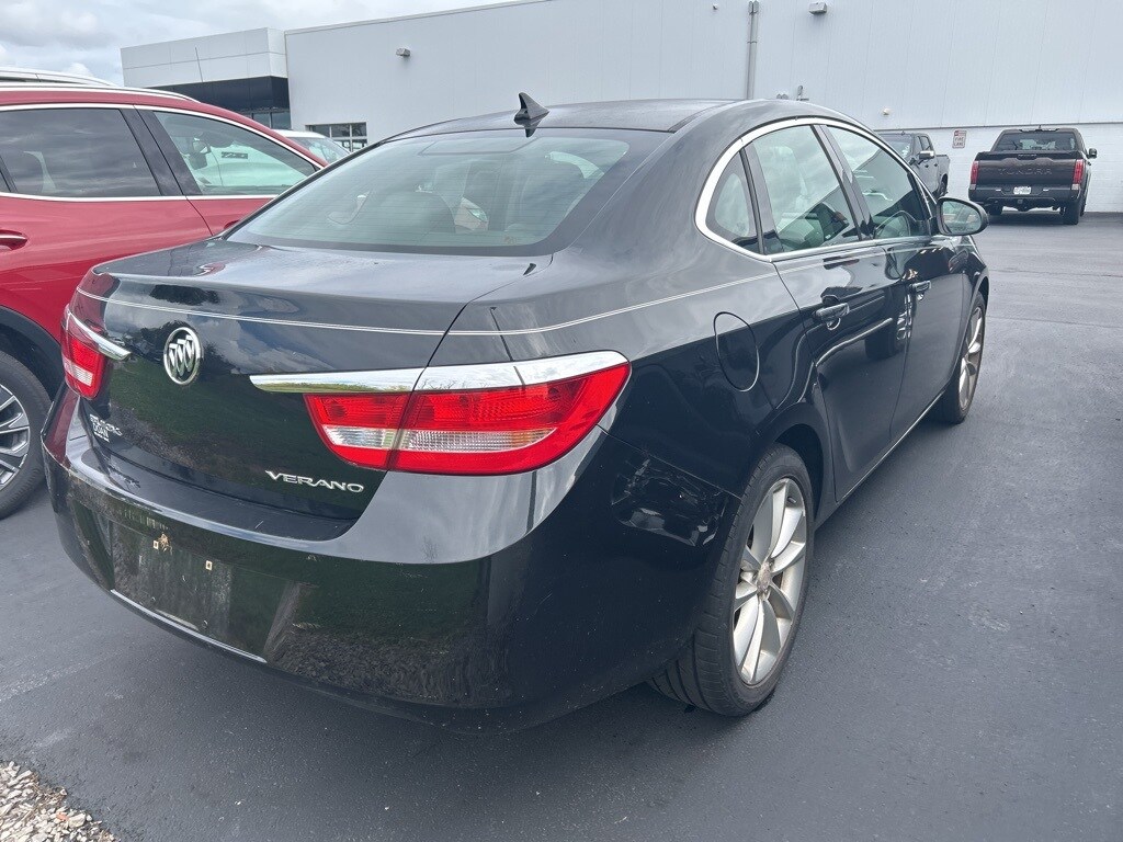 2013 Buick Verano Base photo 2
