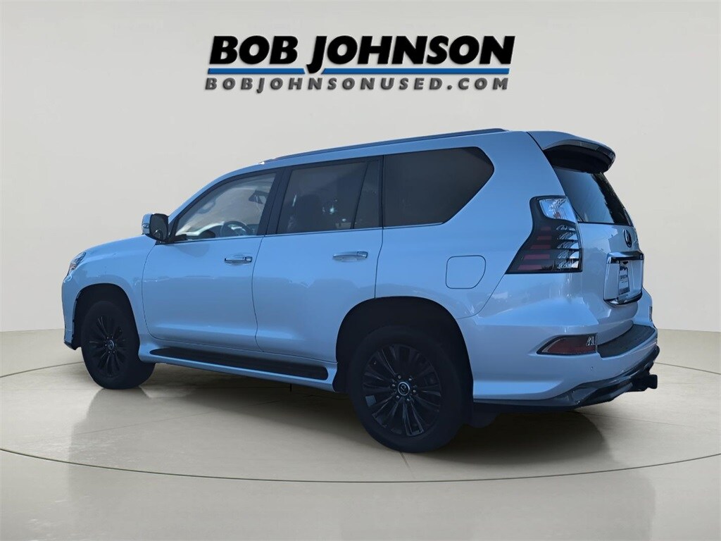 2023 Lexus GX 460 Premium photo 2