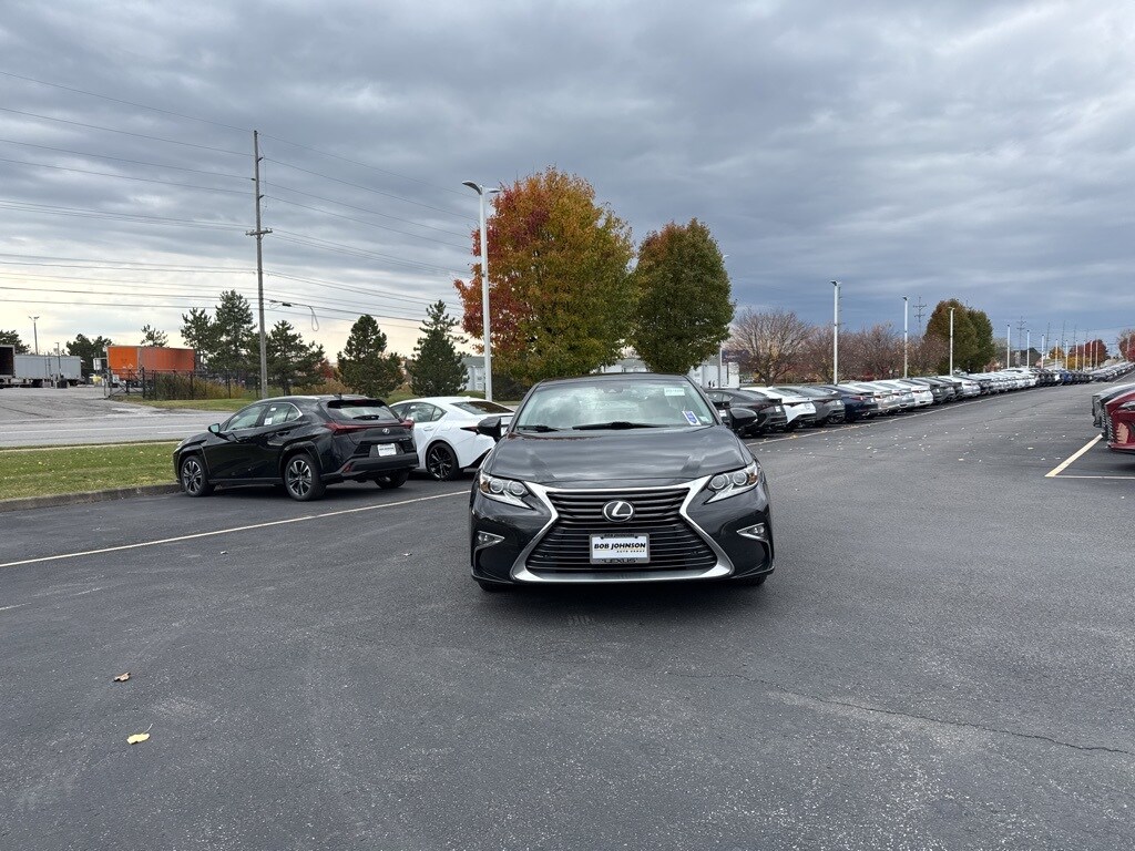 Used 2017 Lexus ES 350 Sedan