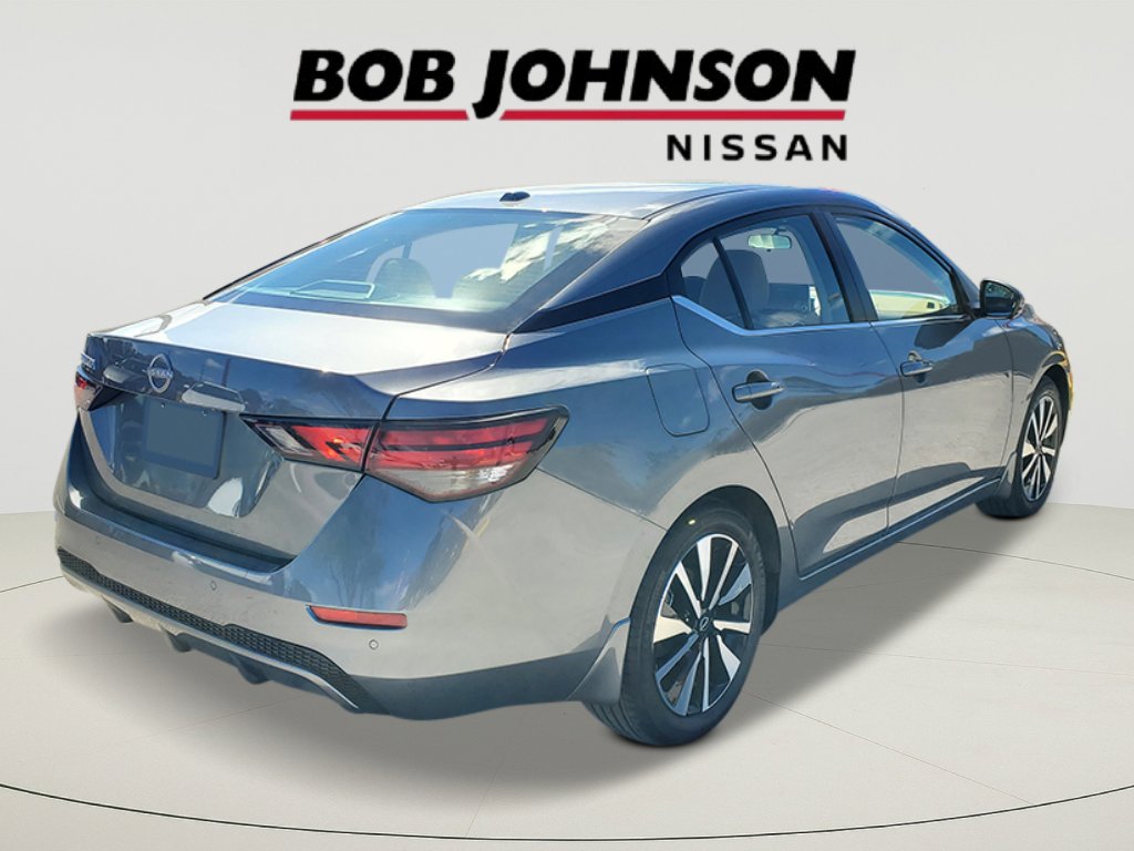 2025 Nissan Sentra SV photo 3