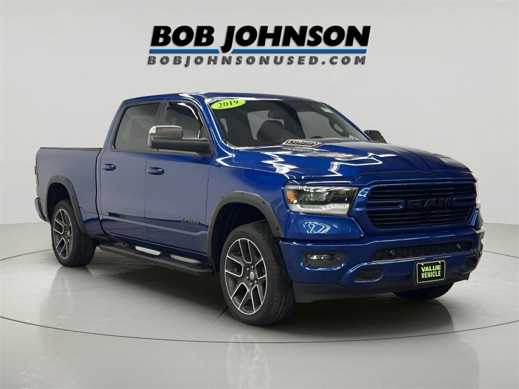 2019 Ram 1500 Sport photo 2