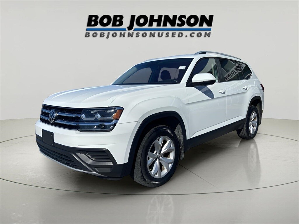2019 Volkswagen Atlas V6 S photo 2