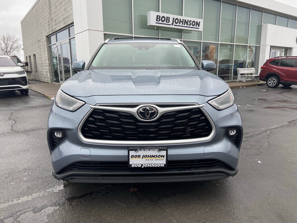 Used 2023 Toyota Highlander L SUV