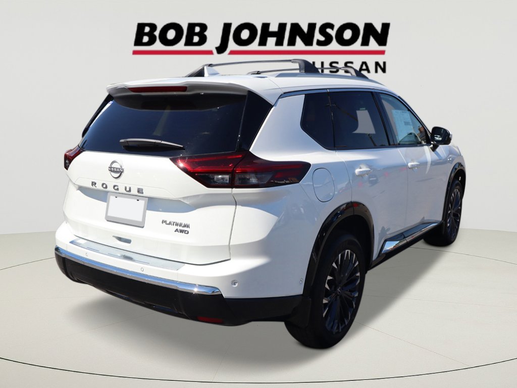 2026 Nissan Rogue Platinum photo 3