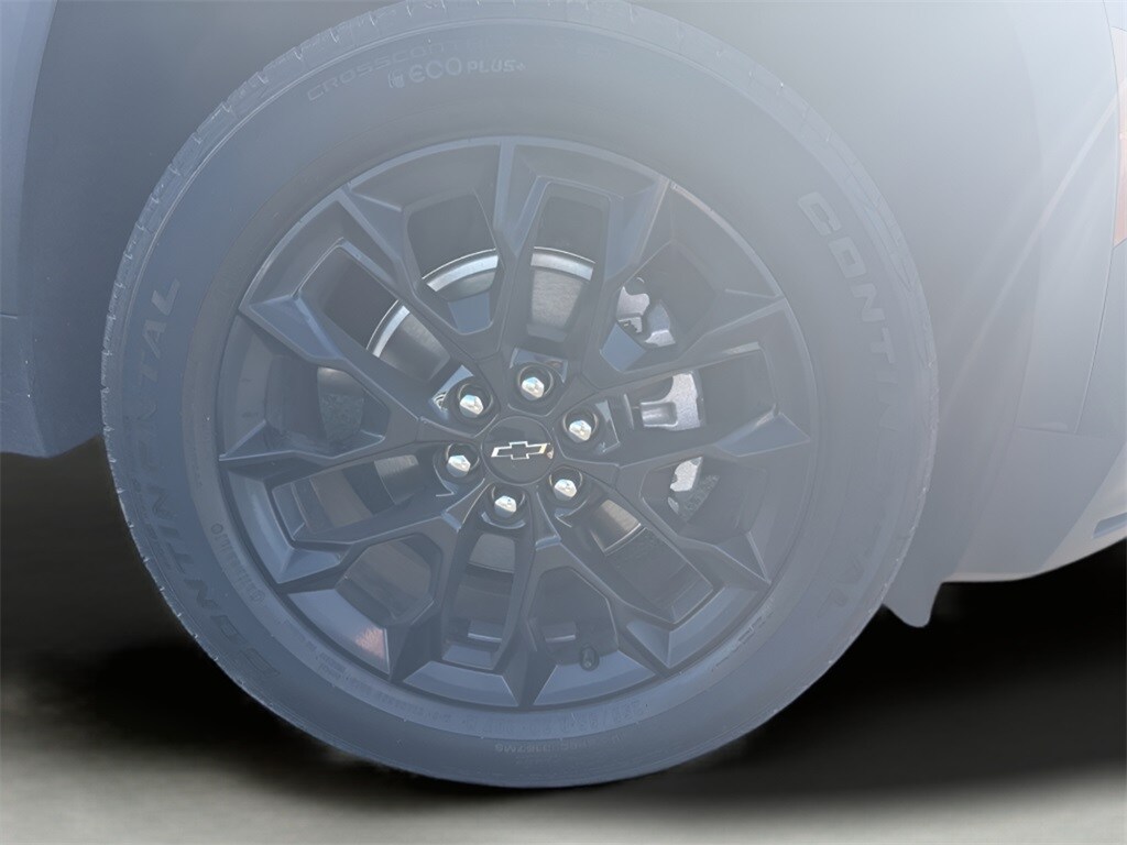 2025 Chevrolet Traverse 2LT photo 3