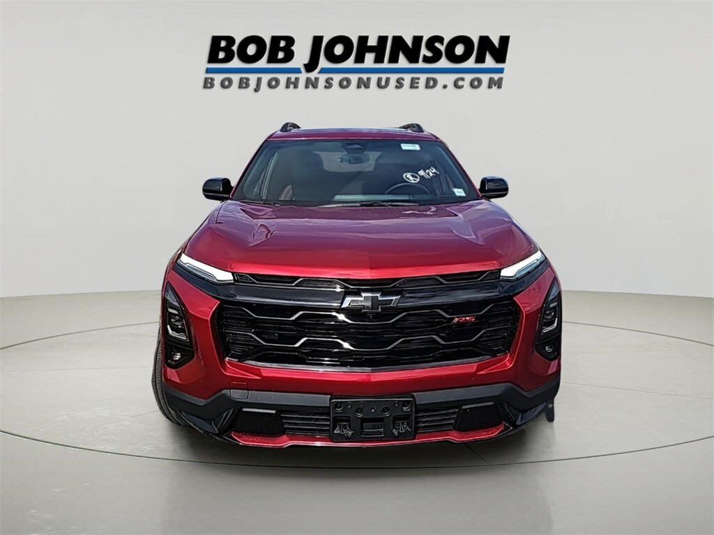 2025 Chevrolet Equinox RS photo 2