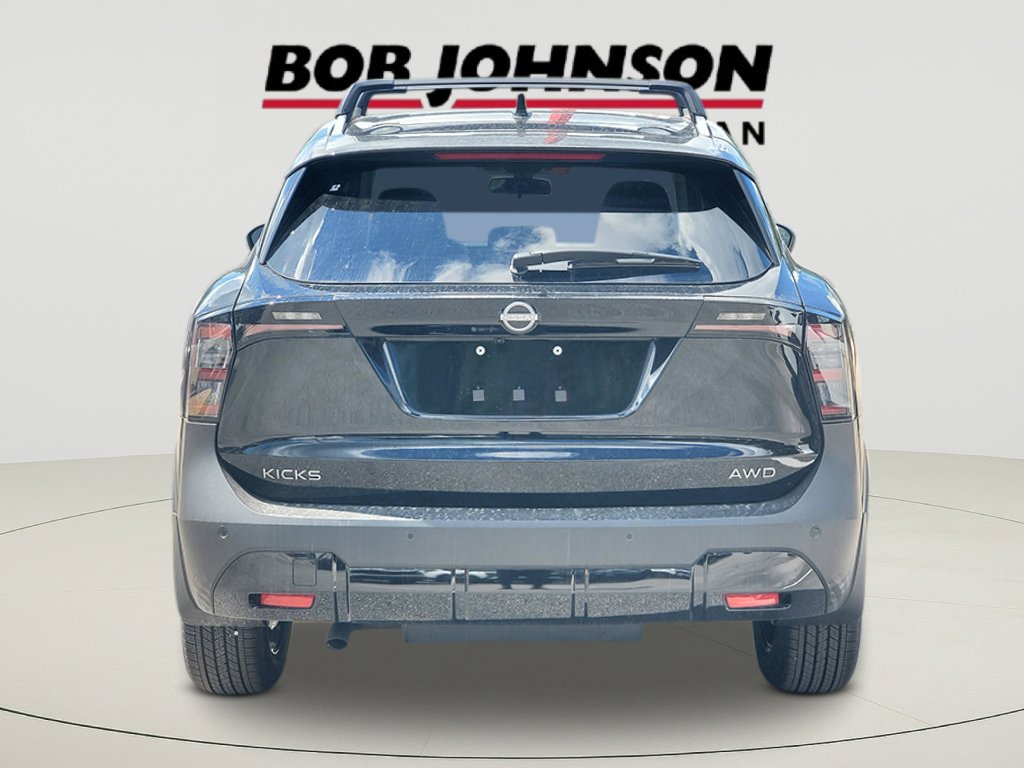 2026 Nissan Kicks SV photo 4