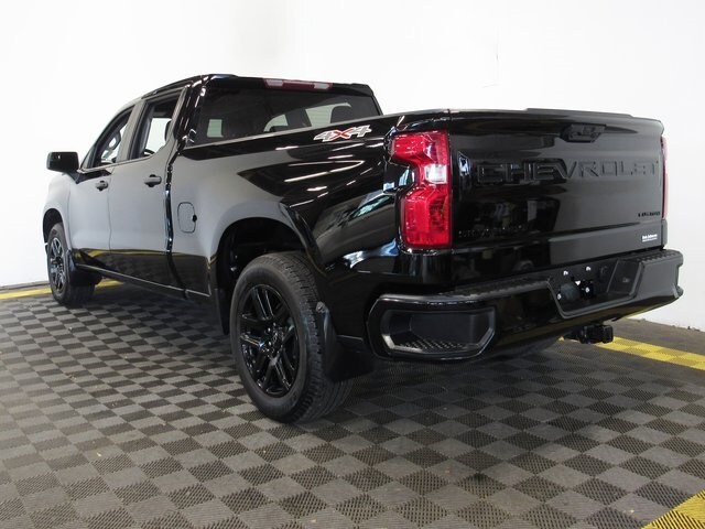 2023 Chevrolet Silverado 1500 Custom photo 4