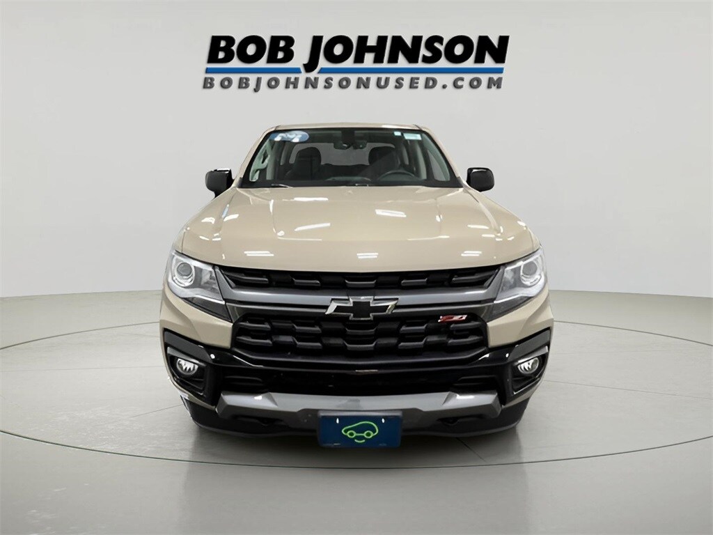 2022 Chevrolet Colorado Z71 photo 2