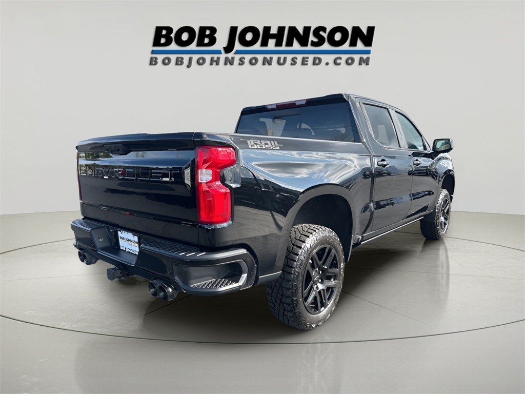 2022 Chevrolet Silverado 1500 LT Trail Boss photo 3