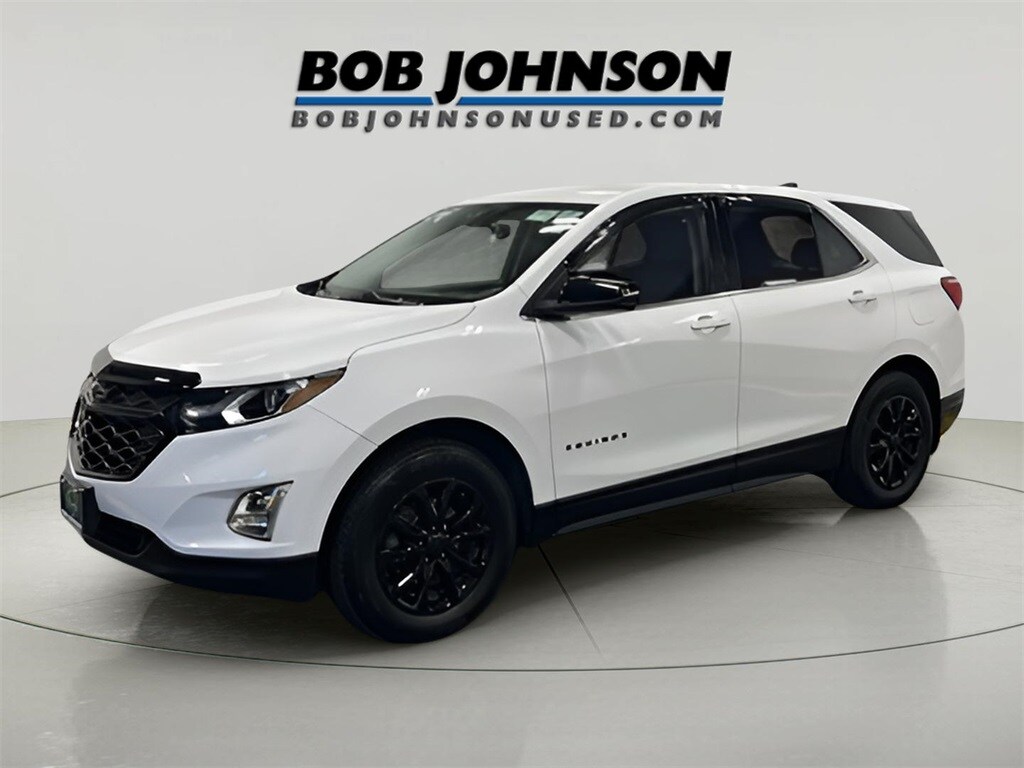 2019 Chevrolet Equinox LT photo 2