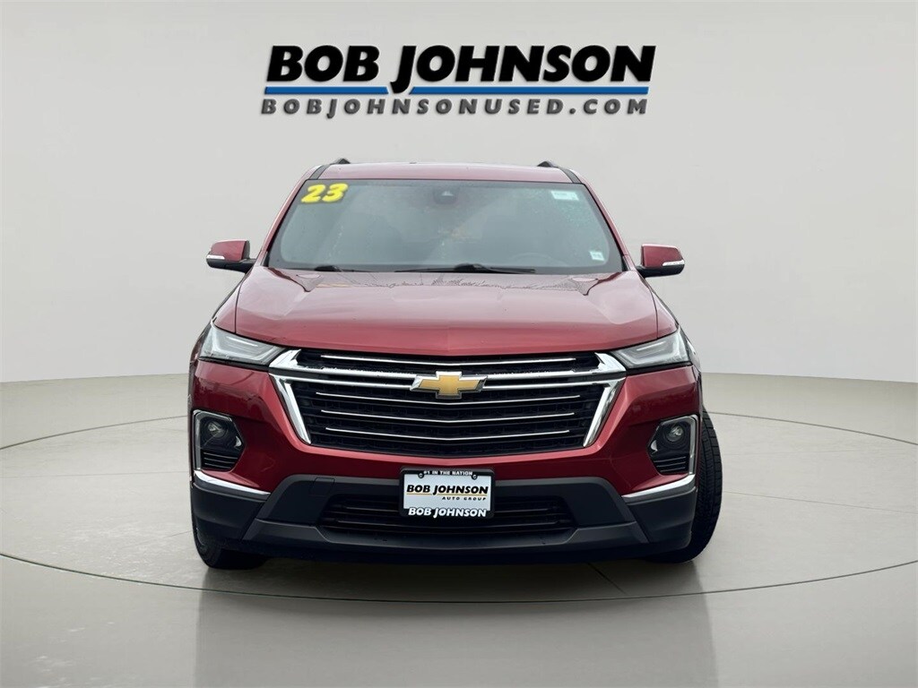 Used 2023 Chevrolet Traverse LT SUV