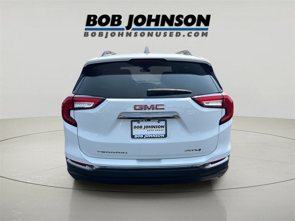 2022 Gmc Terrain AT4 photo 3