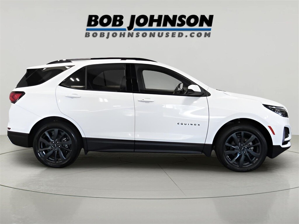 2024 Chevrolet Equinox RS photo 3