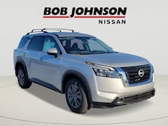 2025 Nissan Pathfinder SV SUV