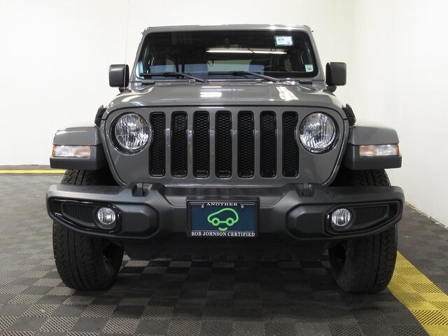 2022 Jeep Wrangler Unlimited Sahara Altitude photo 3
