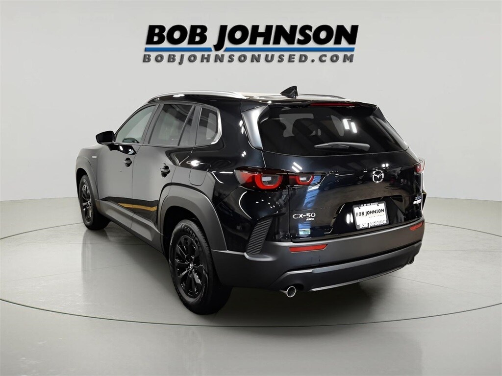 2025 Mazda CX-50 Preferred photo 2