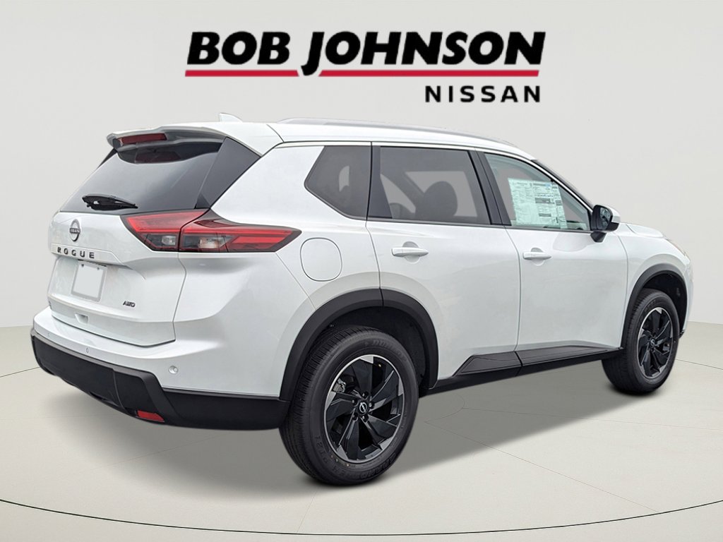 2026 Nissan Rogue SV photo 3