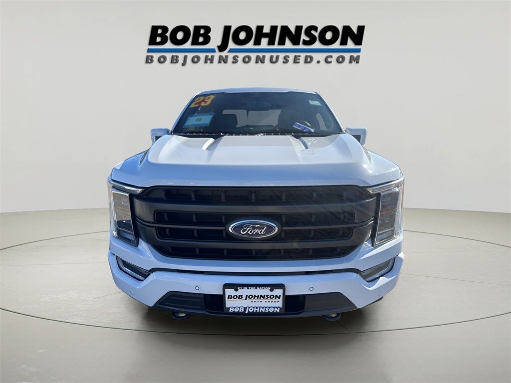 2023 Ford F-150 Lariat photo 2