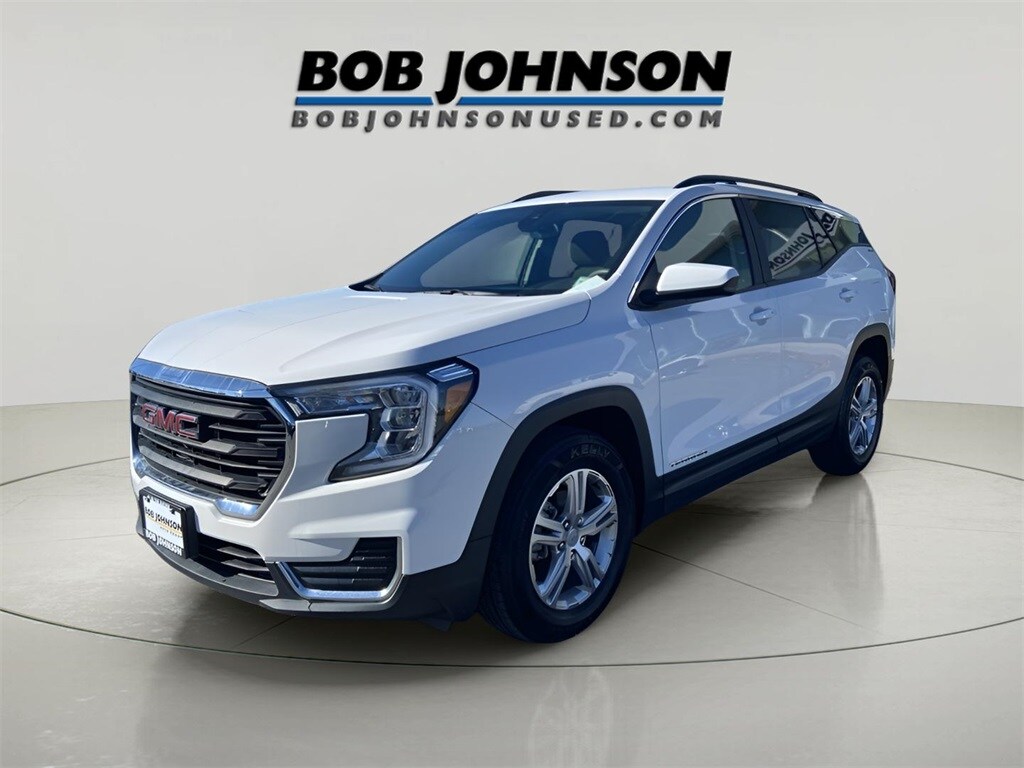Used 2022 GMC Terrain SLE SUV