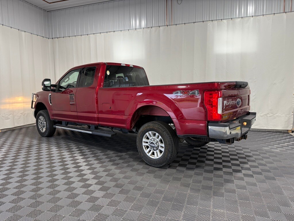 2019 Ford F-250 photo 2