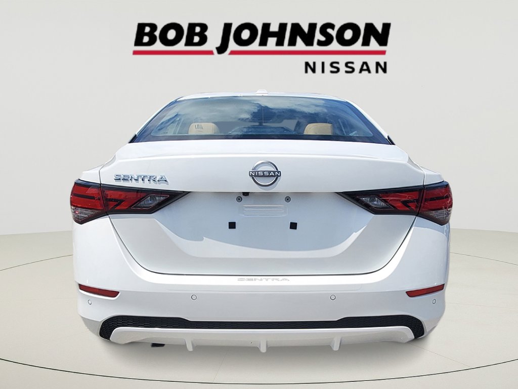 2025 Nissan Sentra SV photo 4