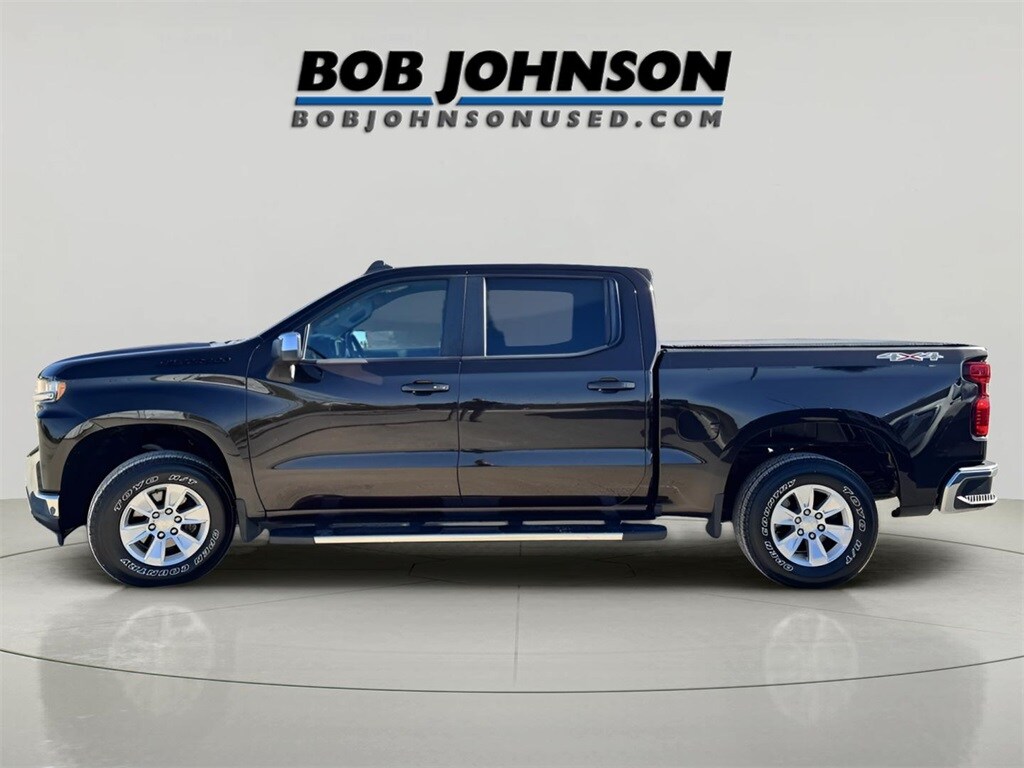 2020 Chevrolet Silverado 1500 LT photo 3